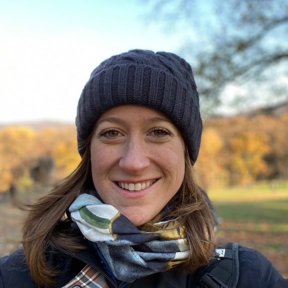 Meet your Posher, Rebecca - Picture 2 of 2